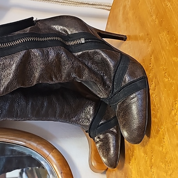 Over the Knee Ribbon Cuffed Stiletto Boots - Picture 2 of 7